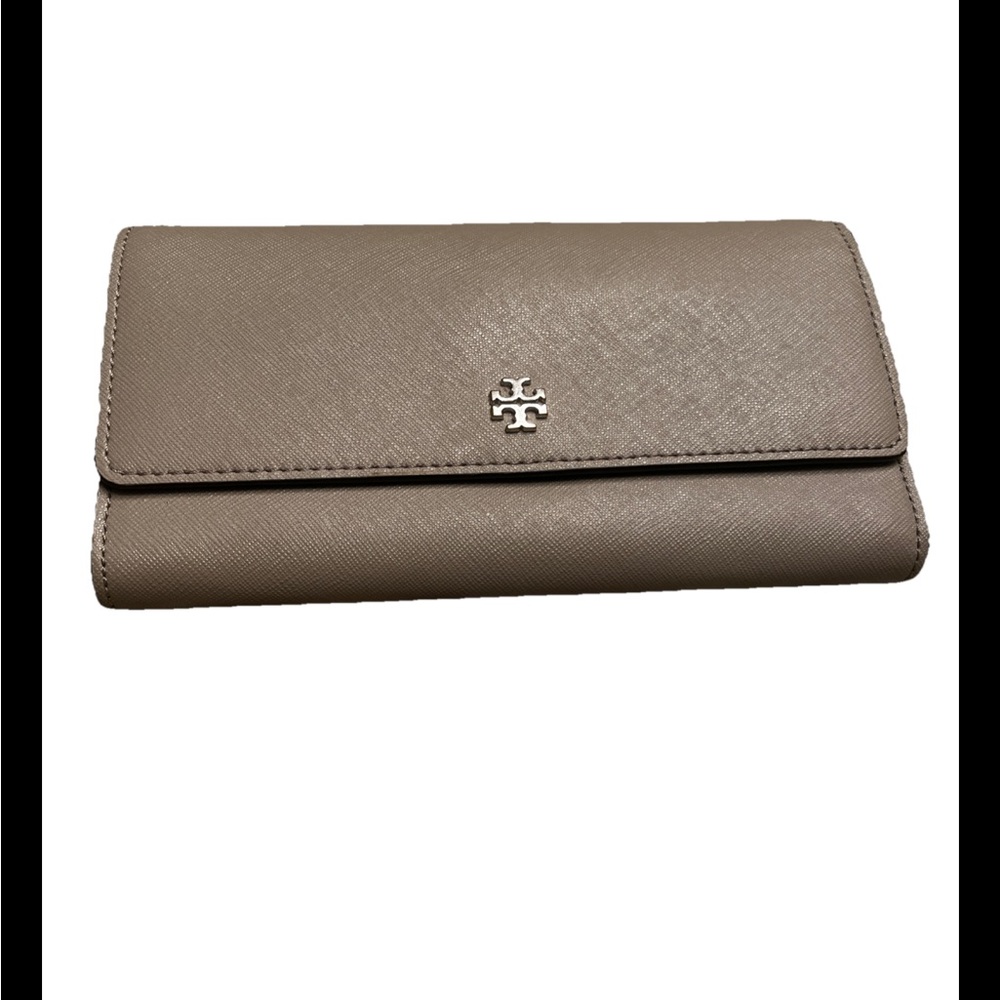 Tory Burch Robinson Wallet